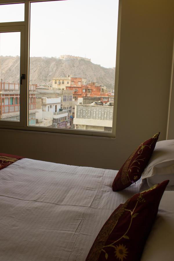 Pandya Niwas Hotel Jaipur Bagian luar foto
